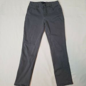 Bandolino Amy Gray Denim Jeans Strait Leg Stretch